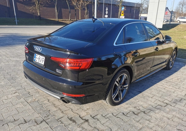 Audi A4 cena 98000 przebieg: 134900, rok produkcji 2017 z Sieradz małe 121